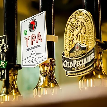 The Queens Head Kettlesing イン *
