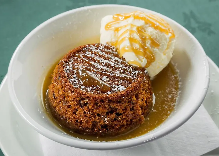 여관 The Queens Head Kettlesing